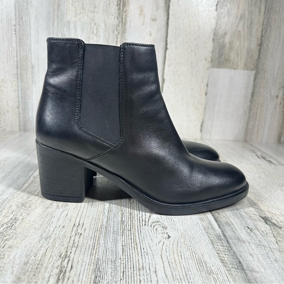 Clarks Mascarpone Bay Women's Black Leather Slip On Chelsea Boots #1082 - Picture 5 of 12